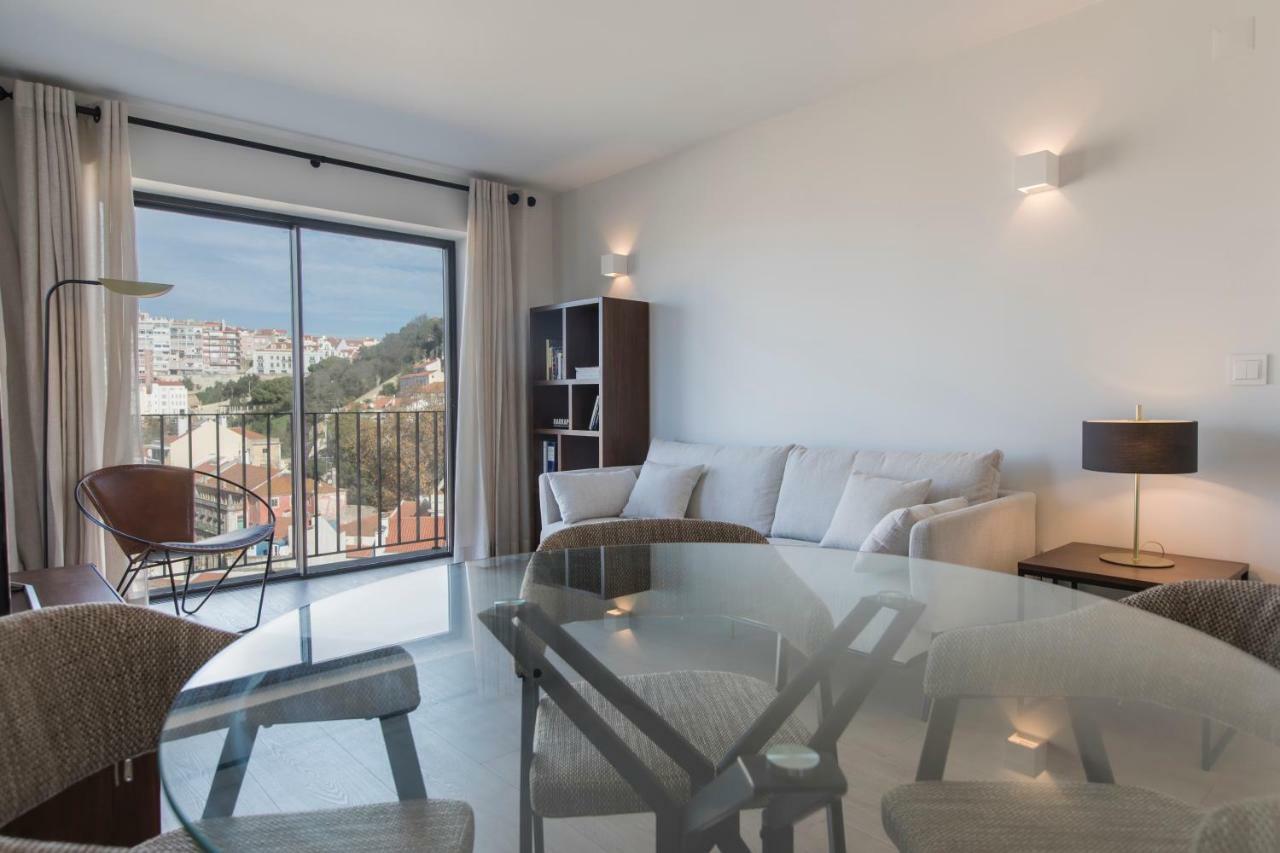 Modern With View Near Castelo De São Jorge *